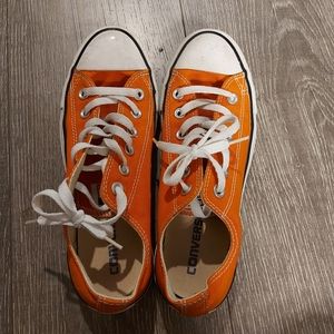 Converse sneakers, size 7.5, barley worn